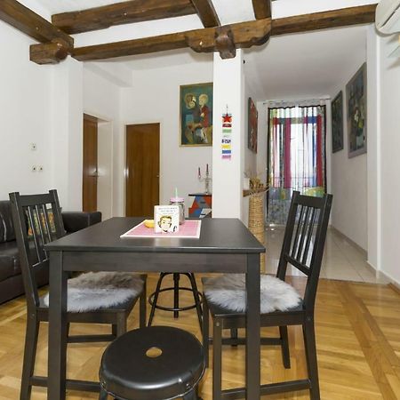 Apartmán Little Place Near Sea Apartman Jesenice  Exteriér fotografie