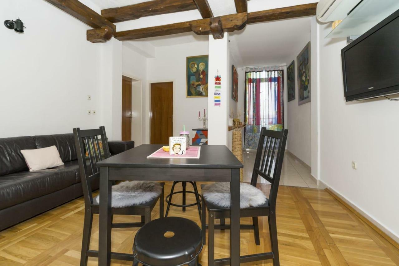 Apartmán Little Place Near Sea Apartman Jesenice  Exteriér fotografie