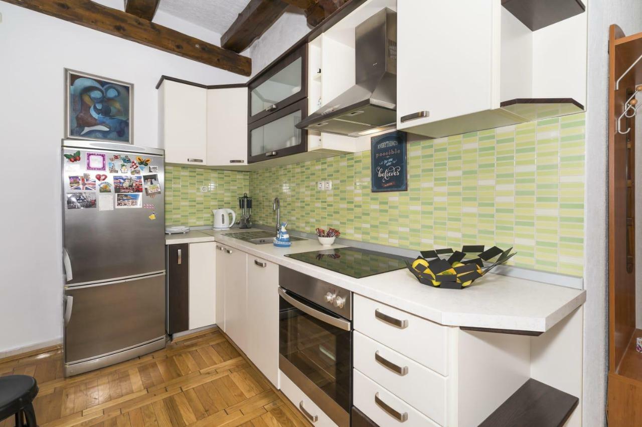 Apartmán Little Place Near Sea Apartman Jesenice  Exteriér fotografie