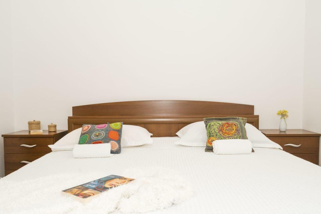 Apartmán Little Place Near Sea Apartman Jesenice  Exteriér fotografie